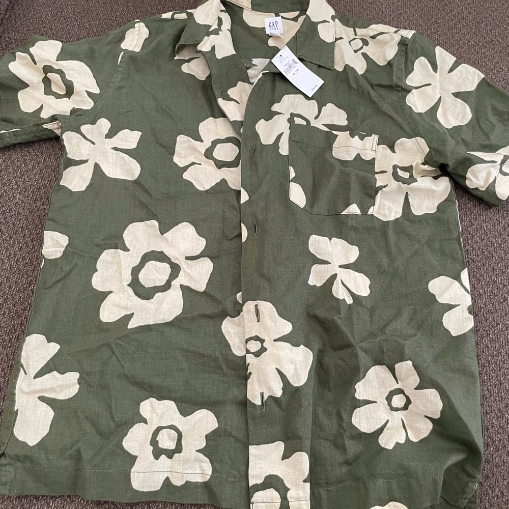 GAP Green Floral Kids Button Down Shirt